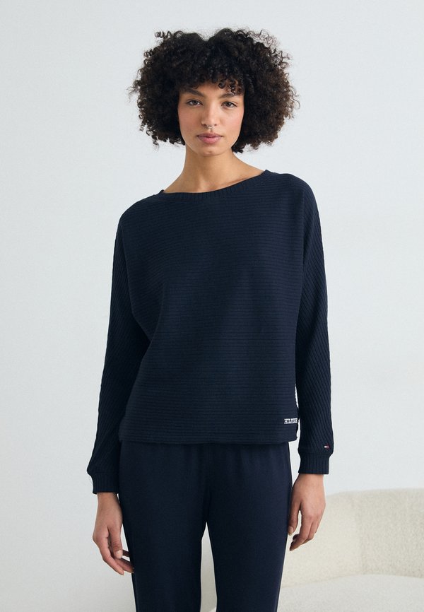 TRACK  - Pyjama top - desert sky