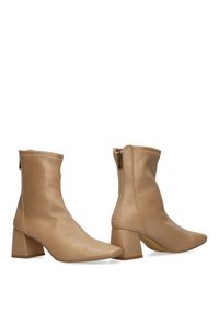 ETIKA LAAS 01 - Botines - camel