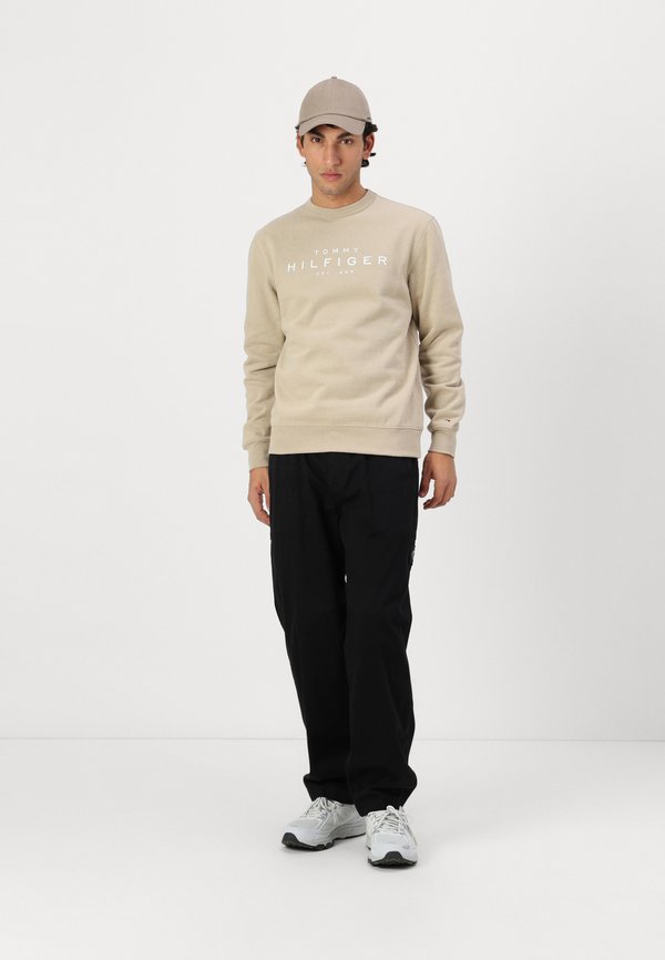 Sweatshirt - sandalwood2