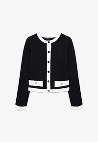 Selezionato, ultrablack