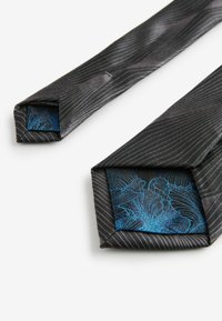 Next SAGE WITH FLORAL SET - Lommetørklæde - black jacquard