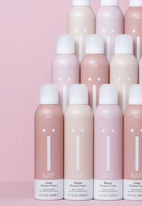 Naïf OCEAN SHOWER FOAM - Shower gel