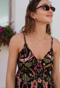 Next Jerseyklänning - black pink