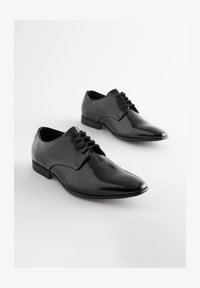 Selected, black hi shine