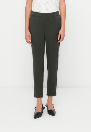 VMMAYA SOLID PANT - Nohavice - dark green