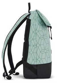 Sac à dos avec un motif géométrique menthe, un fond noir et des sangles en mesh pour plus de confort. Présente une fermeture enroulable avec un cordon de serrage réglable.