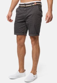 INDICODE JEANS INCUNNING - Shorts - raven