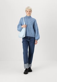 Vero Moda VMGAIL LS HIGHNECK  - Vesta - allure