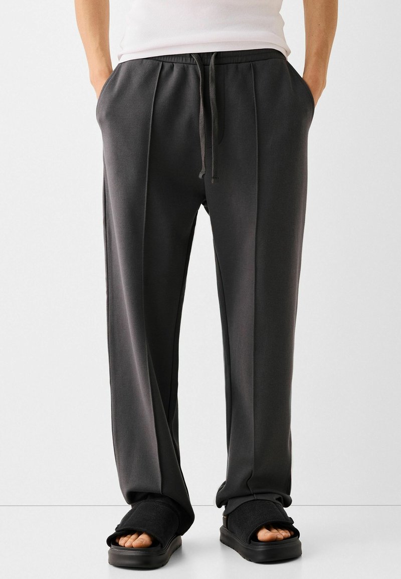 Bershka Träningsbyxor - dark grey