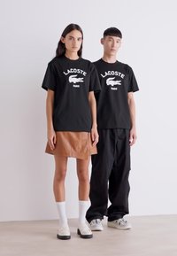 Lacoste UNISEX - Marškinėliai su spaudiniu - black