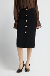 Unausgewählt, black