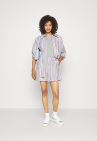 Weekday PERFECT BOXY - T-shirt básica - grey