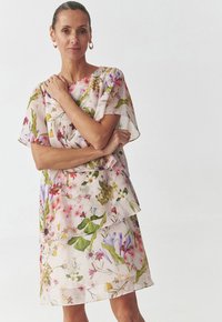 TATUUM MONROSE - Nappali ruha - beige