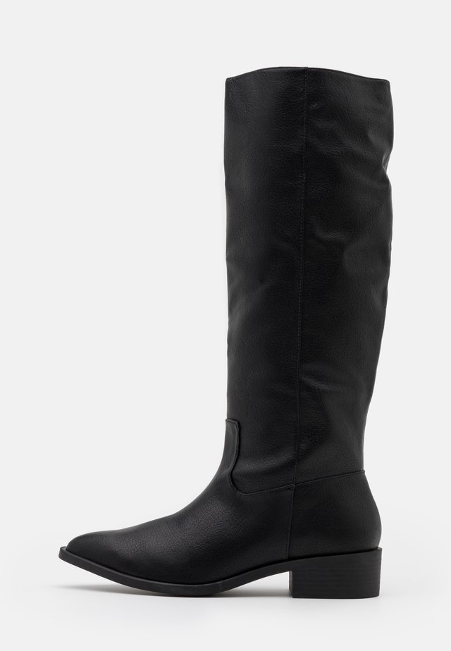 Boots - black