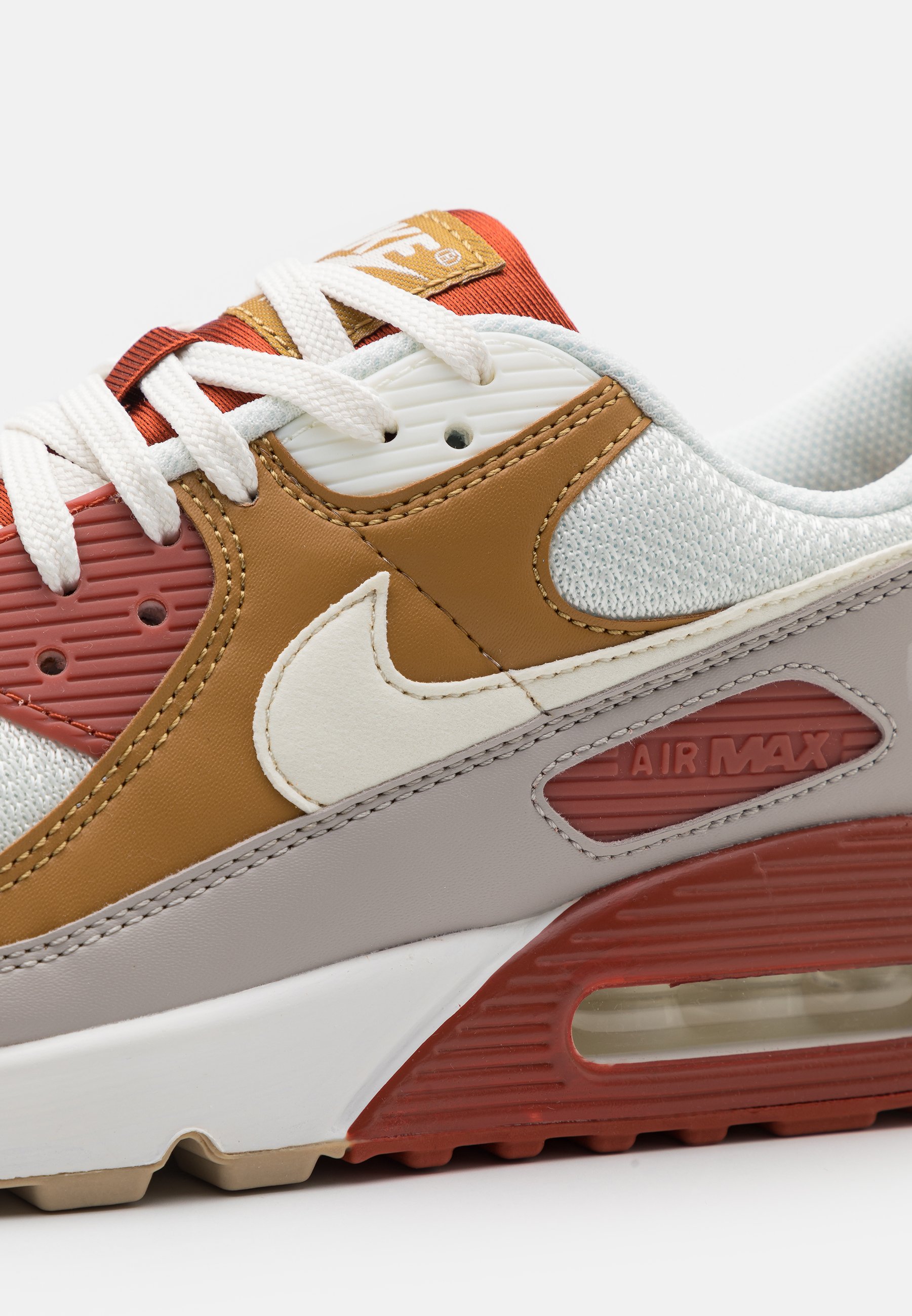 rugged orange air max 90