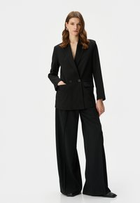 Koton POCKETDETAIL DOUBLE BREASTED - Short coat - black