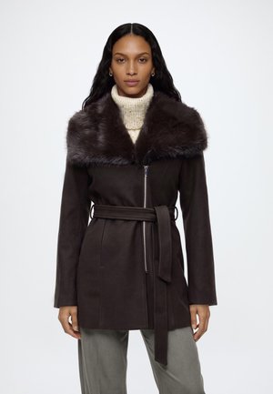 Vero Moda, VMAUTUMNBETTY JACKET - Късо палто - chocolate torte/chocolate torte