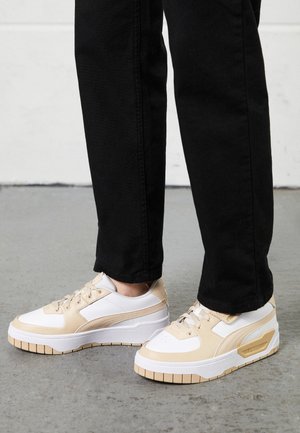 Baskets basses - white