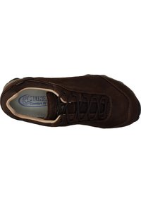 Brauner Leder-Wanderschuh mit Mesh-Akzenten, Schnürverschluss, gepolsterter Innensohle und strukturiertem Gummisohle.