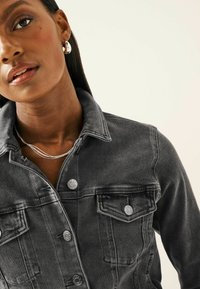 Next Chaqueta vaquera - washed black