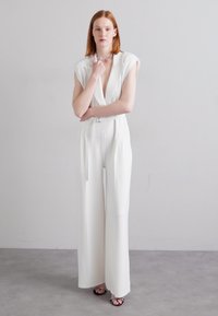 Norma Kamali SINGLE BREASTED STRAIGHT LEG - Overal - snow white