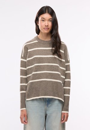 Terranova, - Sweter