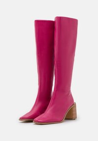 RAID Wide Fit Vysoká obuv - pink