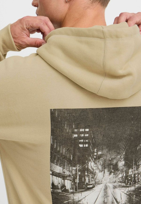 BHMCOPTE - Hoodie - cornstalk2