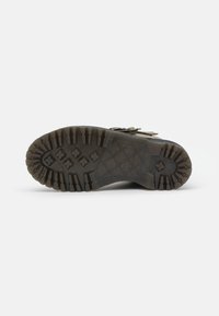 Dr. Martens Tronchetti - khaki