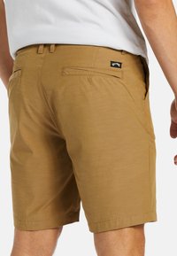 Billabong CROSSFIRE SOLID - Shorts - gravel