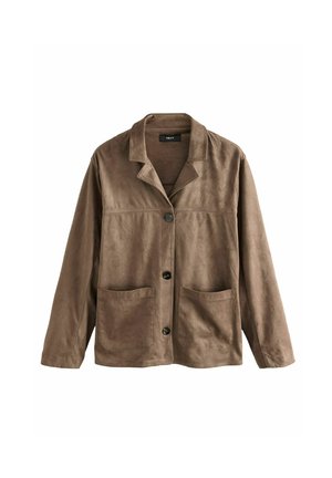 Veste boutonnée en daim marron avec large col, deux poches avant, manches longues et coupe décontractée.