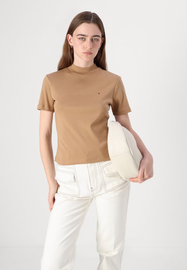 SLIM CODY CROP MOCK - Basic T-shirt - safari2