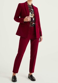 WE Fashion Blazer - mottled dark red