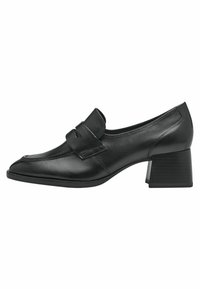 Svart läderklackskor med rundad tå, ett dekorativt band över framfoten och en blockklack med strukturerad yta.