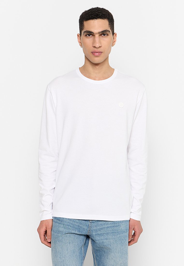 DOUBLE A BY W.W. Longsleeve wit DOUBLE A BY W.W. Longsleeve wit