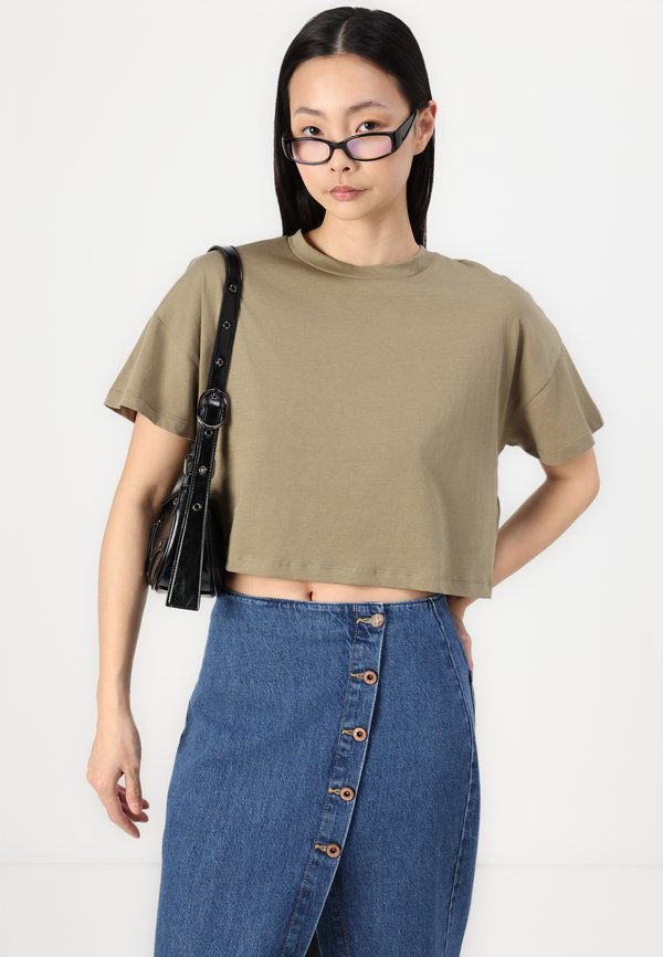 NMALENA O NECK SEMICROP - Basic T-shirt - mermaid2