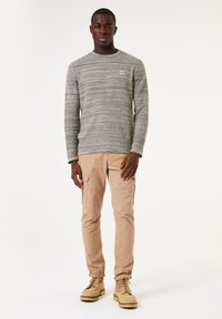 Garcia Strickpullover - kit