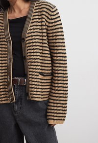 NA-KD Kofta - beige