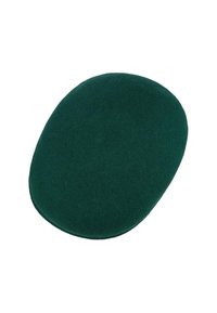 Cojín ovalado verde hecho de material de fieltro suave, con bordes suaves y una parte inferior plana, apto para sentarse o para fines decorativos.