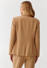 TATUUM Bleizeris - beige