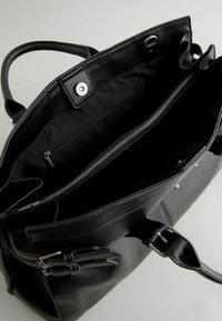 Next BIKER GRAB - Rankinė - black