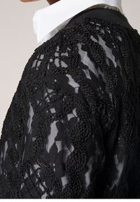 comma Pullover - black