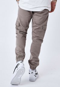 Project X Paris STYLE - Pantaloni cargo - taupe