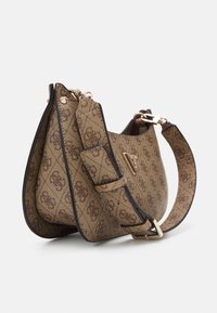 Guess MERIDIAN - Håndtasker - latte logo