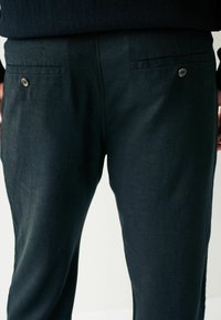 Next REGULAR FIT LINEN STRAIGHT LEG DRAWSTRING - Chino - black