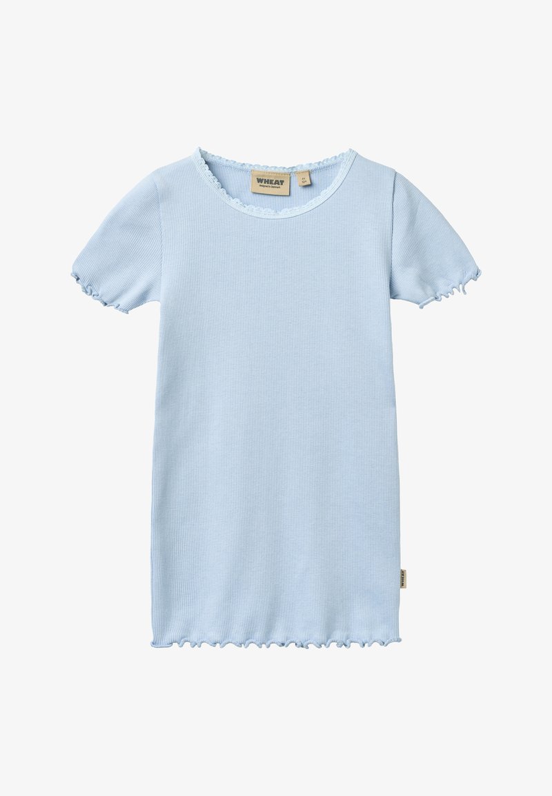 Robe courte à manches courtes bleu clair en tissu côtelé, avec un col rond et des volants aux manches et à l'ourlet. Étiquette visible à l'intérieur.