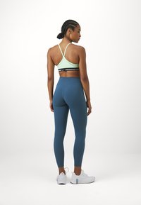 Nike Performance ONE - Tajice - armory navy/black