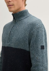 TOM TAILOR Pullover - blue navy nep colorblock