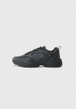Lacoste STORM 96 - Zapatillas - black