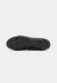 adidas Performance PREDATOR CLUB - Firm-ground football boots - core black/carbon/lucid lemon